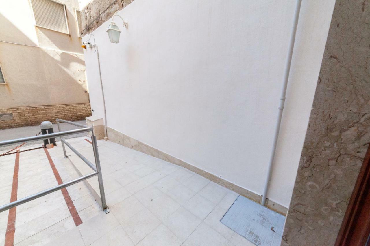 Villa Casa Vacanze Tridente à Trapani Extérieur photo